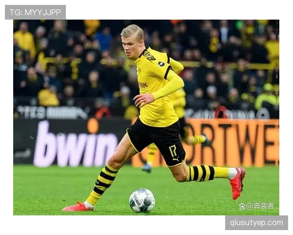 哈兰德与阿圭罗曼城生涯进攻效率及战术适配差距在哪